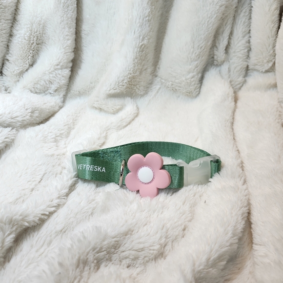 Vetreska Flower Pet Harness ,Collar, and Bag Pack Pink & Green - Picture 11 of 17